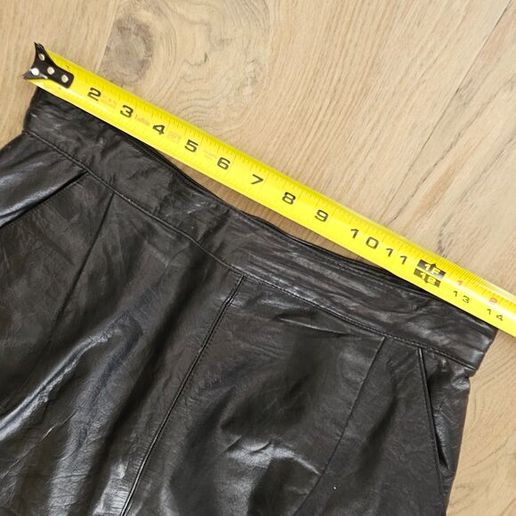 SYNERGY Black Genuine Leather Midi Pencil Skirt Classic Vintage Womens Size 12 - Picture 14 of 16